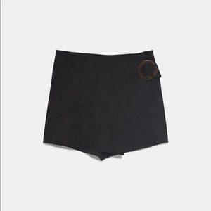 A black skirt/ shorts